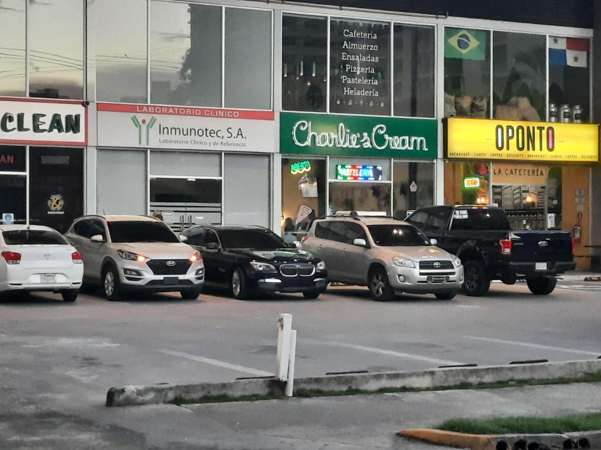 Hostal Yoha Ciudad de Panamá Exterior foto