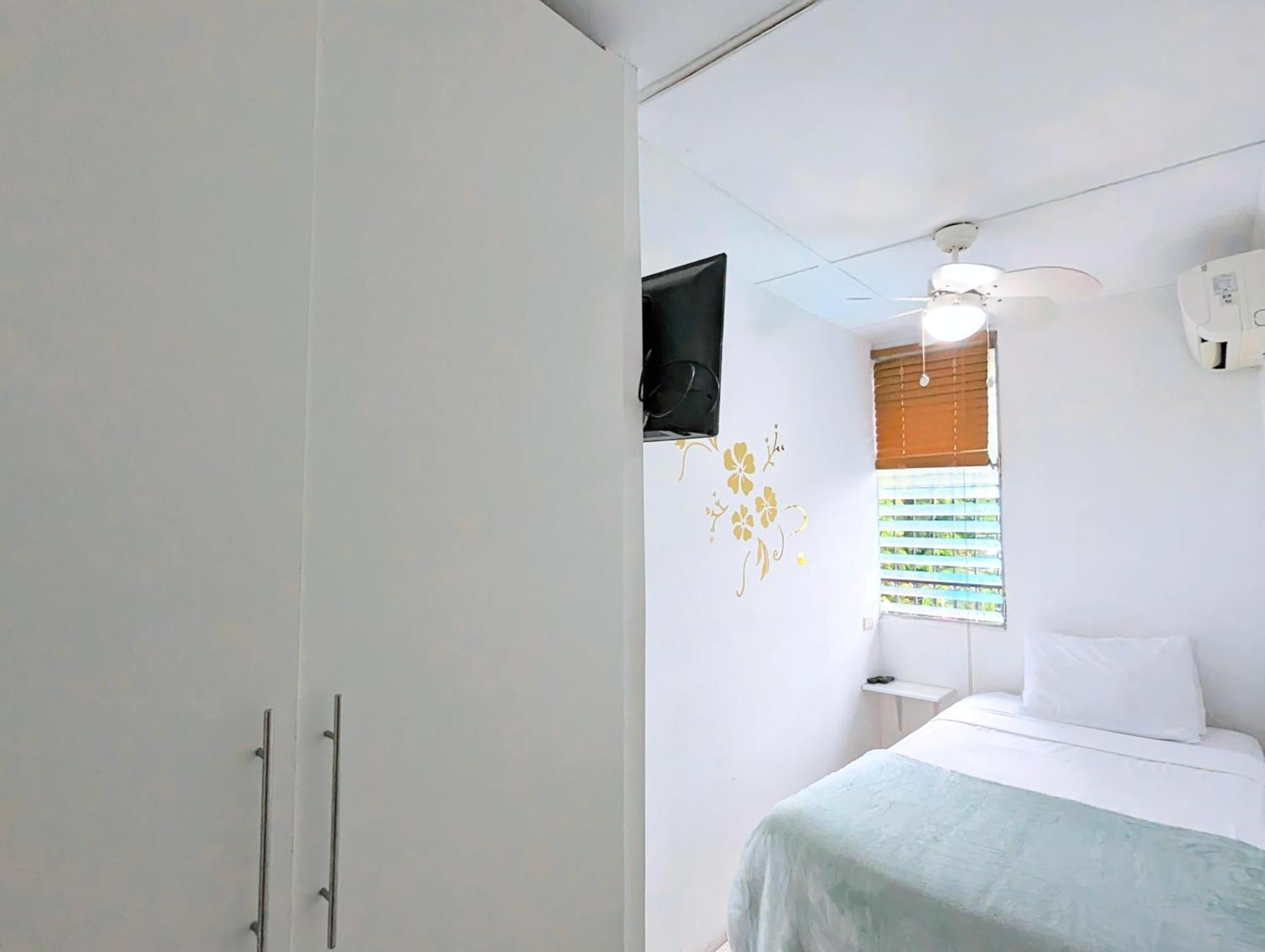 Hostal Yoha Ciudad de Panamá Exterior foto